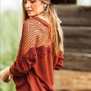 Gimmicks Crochet Top